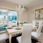 Luxury Loreta *