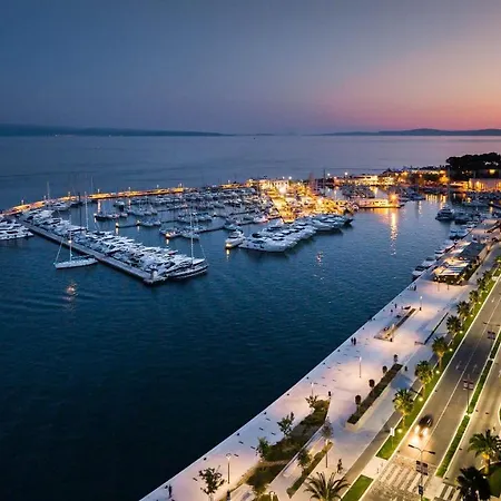 Apartment Luxury Loreta