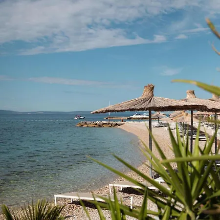 Luxury Loreta アパート スプリト